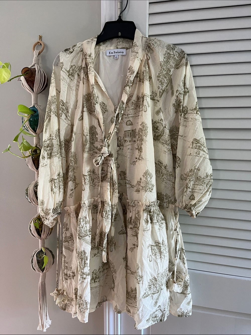 En Saison Cream Mini Dress with Olive Toile Print - Picture 1 of 4